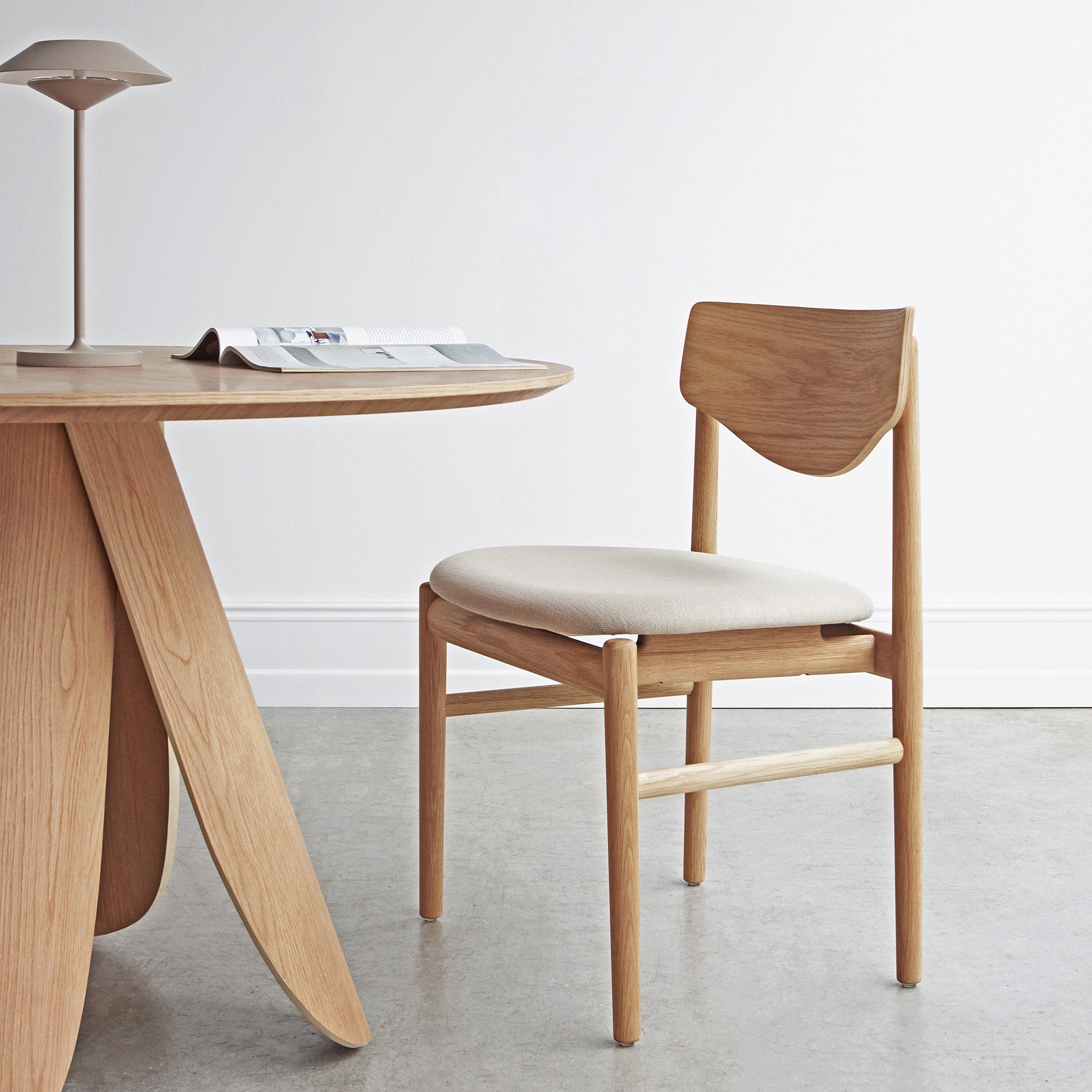 Celeste Esszimmerstuhl ohne Armlehnen - Stoff